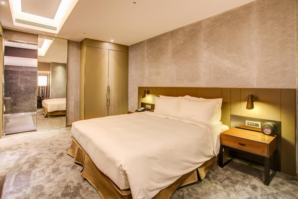 Check Inn Taipei Nanjing Rum bild